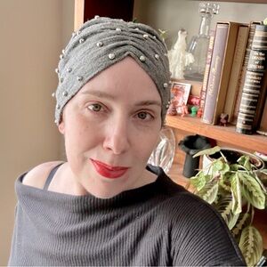 Vintage gray beaded winter turban beanie AS IS